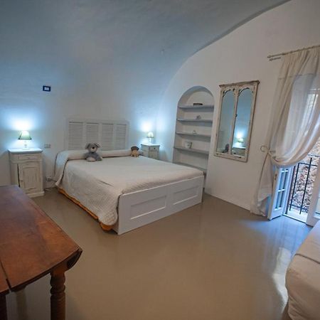 La Torre Di Gaia Apartment โดลเชอักกวา ภายนอก รูปภาพ