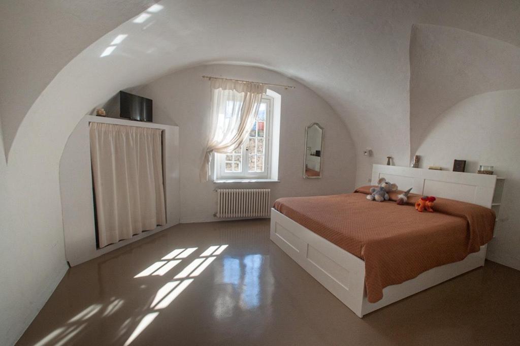 La Torre Di Gaia Apartment โดลเชอักกวา ภายนอก รูปภาพ